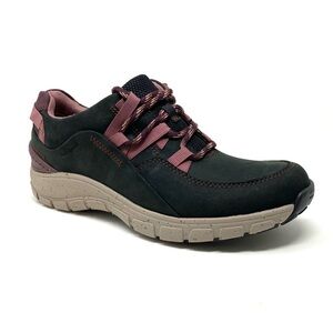Clarks Wave Range AP Nubuck Waterproof Walking Shoes Size 7 Medium NIB